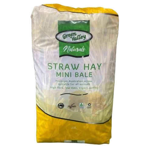 Green Valley Naturals Straw Hay Mini Bale for Small Animals & Chickens 22L