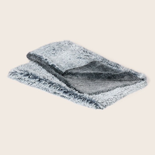 Snooza Calming Reversible Dog Blanket Chinchilla/Silver Fox Large